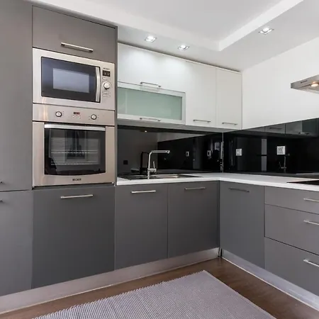 Squash Rocha Apartman